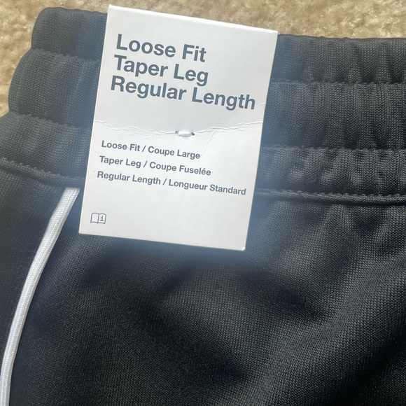 Nike Club PK Pants features: Sweat pants - Picture 4 of 8